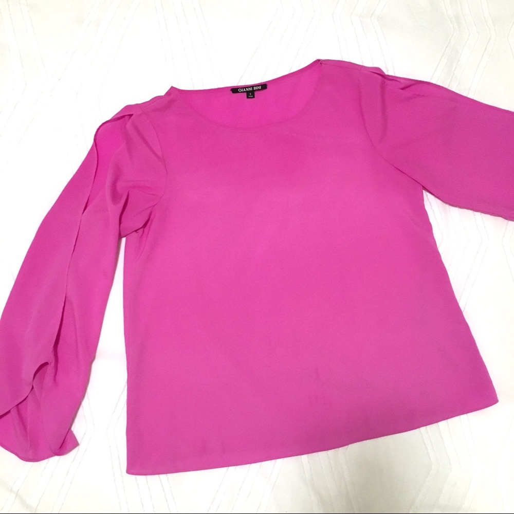 Gianni Bini Lilac Open Sleeve Flowy Too